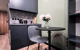 Boogie Home Small 5
